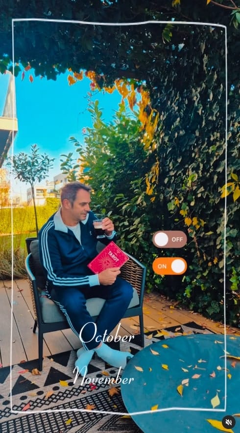 Paweł Deląg w ogródku