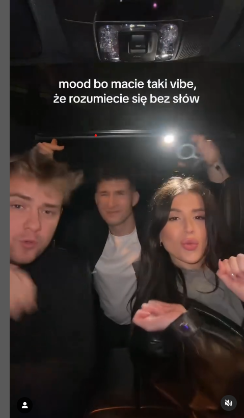 Filmik z maja - Roksana za kierownicą?, fot. IG