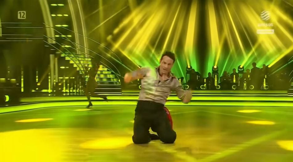 Tomasz Wolny w ”Tańcu z Gwiazdami”, fot. youtube.com/printscreen