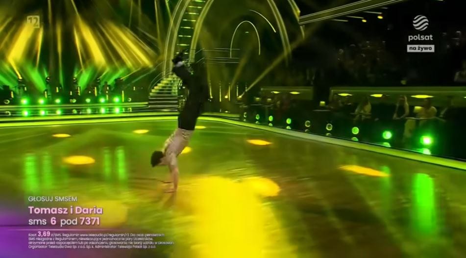 Tomasz Wolny w ”Tańcu z Gwiazdami”, fot. youtube.com/printscreen