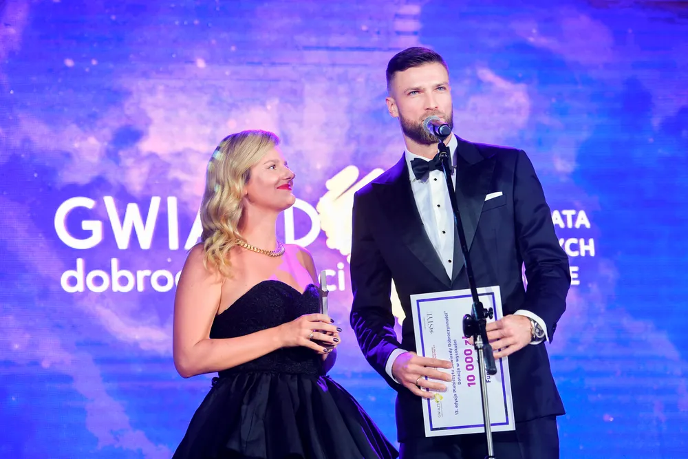 Andrzej Wrona wżenił się w znaną rodzinę Zborowskich. Jak przyjęli go teściowie?