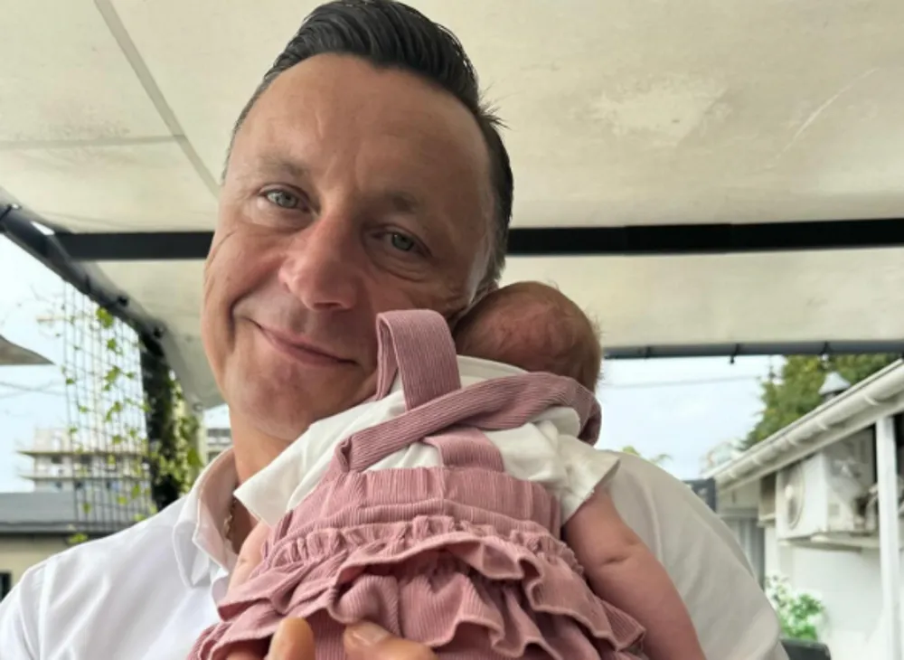 Tomasz Hajto pochwalił się córeczką. Nie obyło się bez komplikacji...