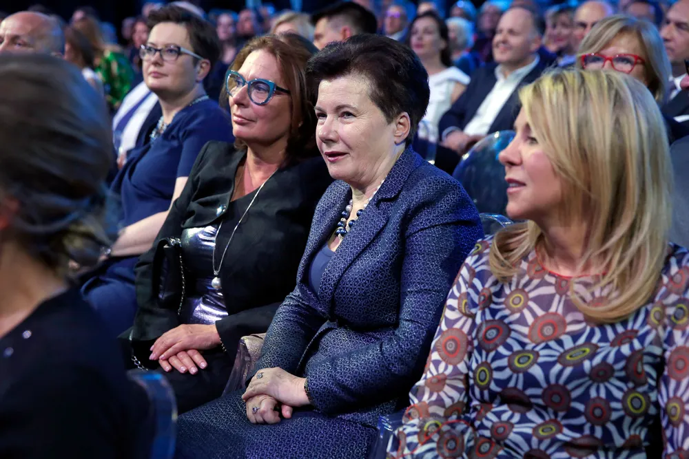 Dziwne wpisy w mediach społecznościowych europosłanki KO. W nocy może lepiej spać niż pisać