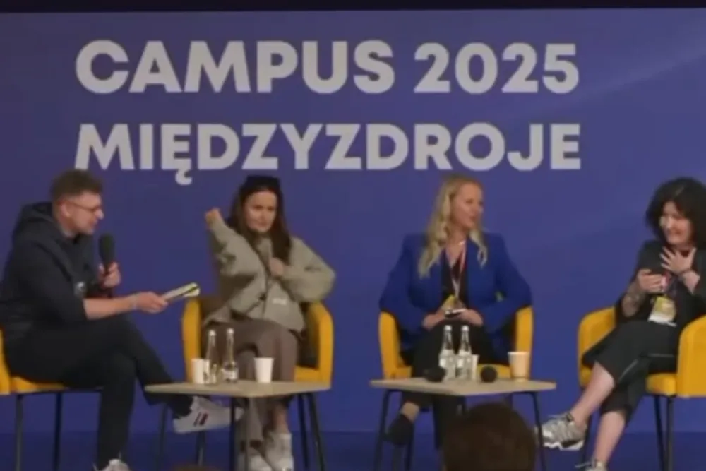 Językowe szaleństwo na Campusie Trzaskowskiego. Występowały "profesora" i "doktora"