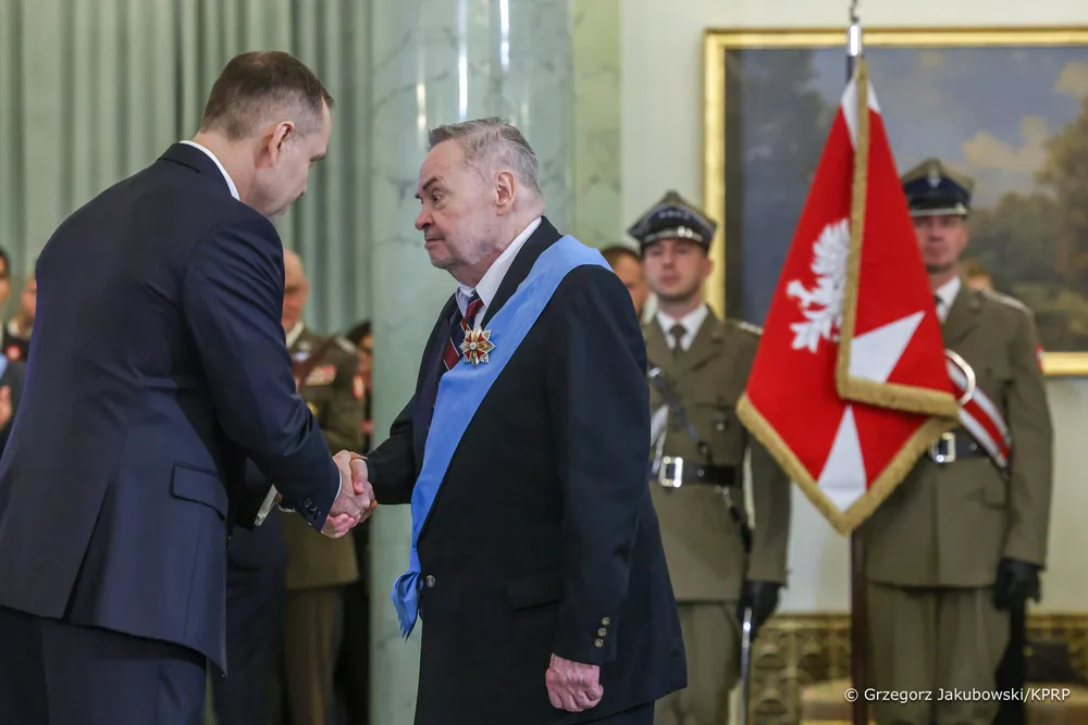 Pisarz-legenda. Waldemar Łysiak wyróżniony przez Prezydenta w Dniu Niepodległości