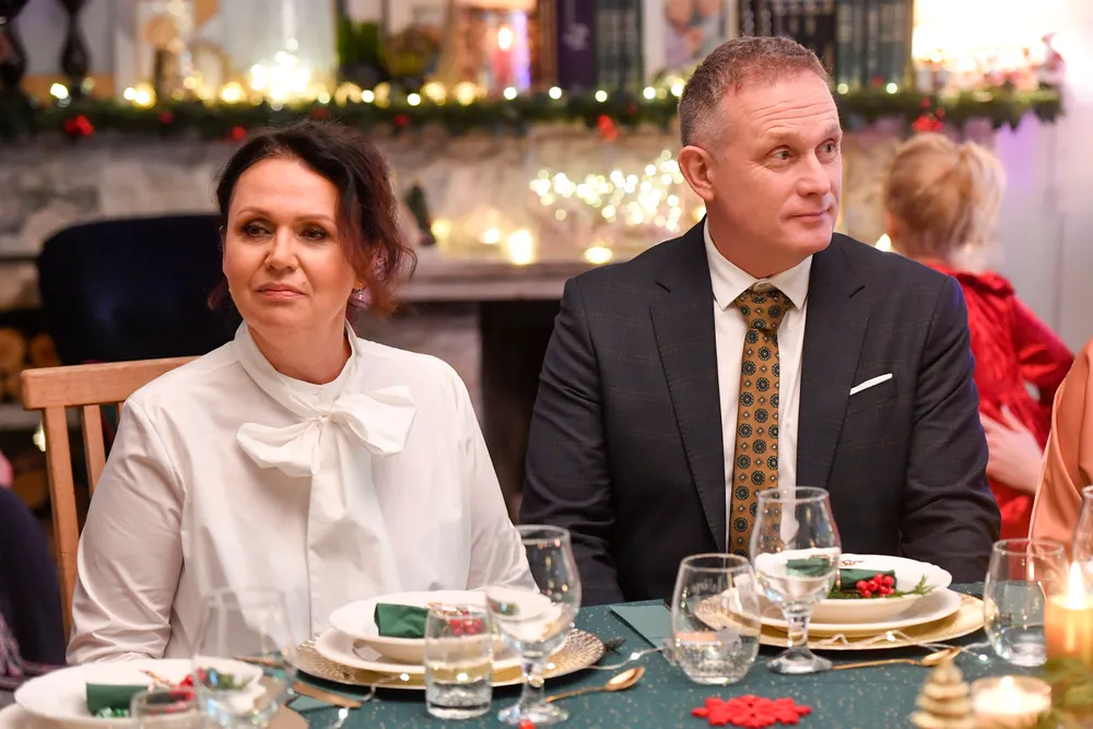 Widzowie pokochali go za rolę doktora Rogowskiego w "M jak miłość". Co robi teraz Robert Moskwa?