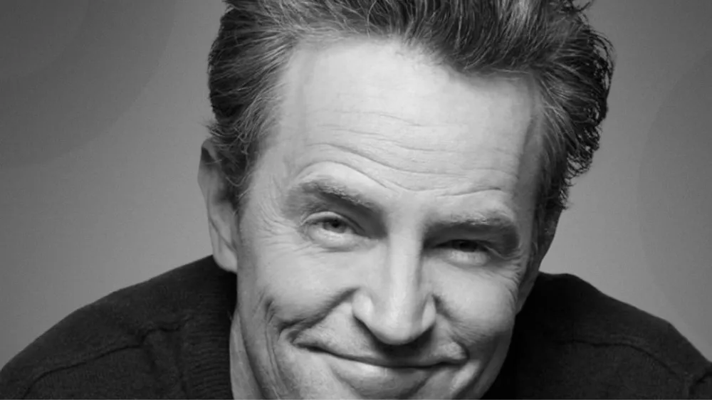 Lekarz Matthew Perry’ego idzie za kraty! Pierwszy wyrok w sprawie śmierci hollywoodzkiej gwiazdy