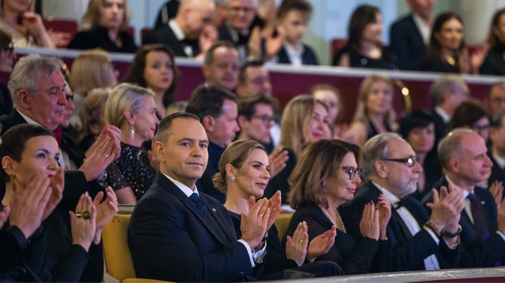 AFERA w Teatrze Wielkim! Publiczność buczała, czy nie?! Blask Online ma bezpośrednią relację z wydarzenia…