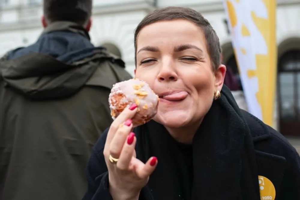 „Najlepszy zawód: artysta alkoholik”. Ustawa Cienkowskiej wywołała lawinę drwin w sieci