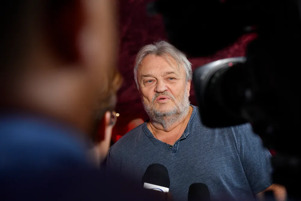Krzysztof Cugowski padł ofiarą oszustów. Po sieci krążą fałszywe nagrania