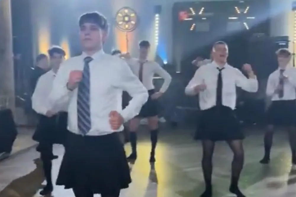 To jeszcze studniówka czy może eksperyment?