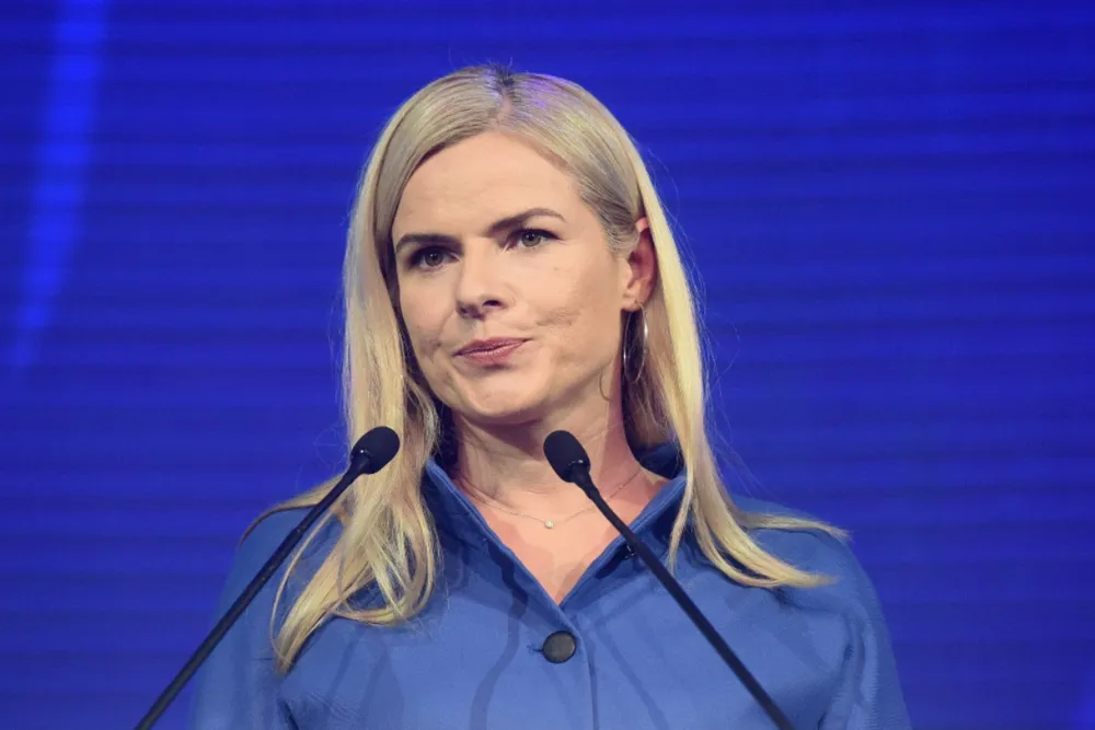 Romans z żonatym Petru złamał jej karierę. Co dziś robi Joanna Schmidt?