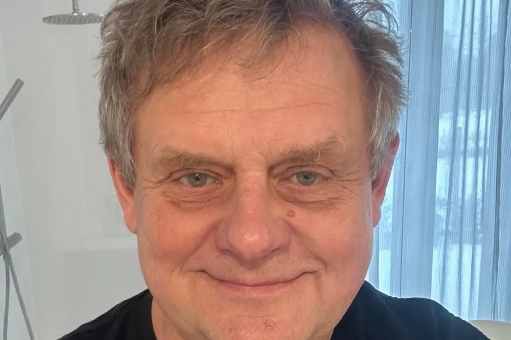 Kazik Staszewski przerywa milczenie po chorobie. "Sama myśl o scenie napawa mnie obrzydzeniem"