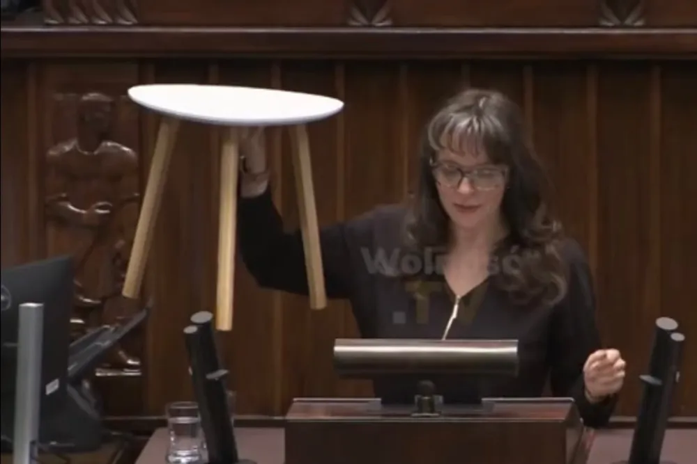 Szokujący wykład Jachiry. Lewy z Bicepsem naśmiewają się z posłanki