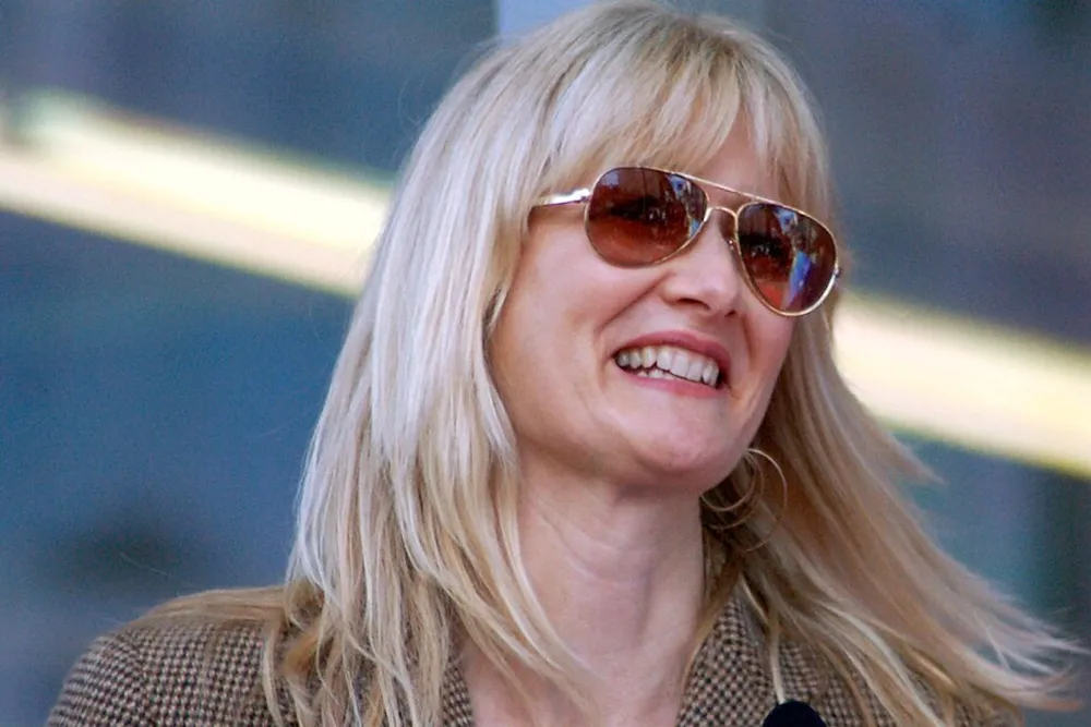 Gwiazda „Marriage Story” w nowej roli. Laura Dern opowie historię Epsteina