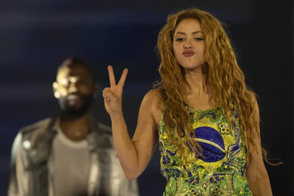 Shakira zaśpiewała na plaży. To, co się wydarzyło w trakcie, przeszło do historii