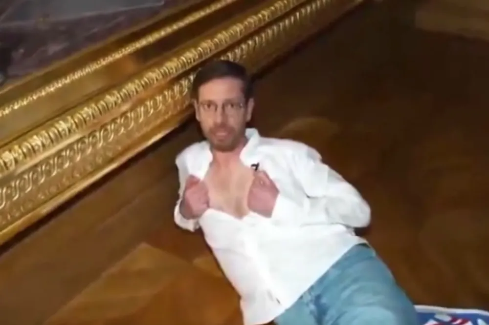 Kpiny z konstytucji i Rejtana. Taki materiał zrealizowała TVP w likwidacji [WIDEO]
