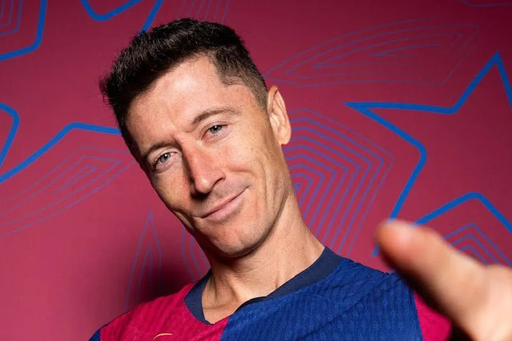 Miliony na stole, Lewandowski nie jest przekonany. Powód zaskakuje