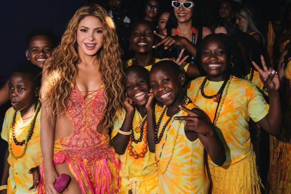 Shakira spełniła obietnicę. Wzięła na finał mundialu dzieci z Ugandy