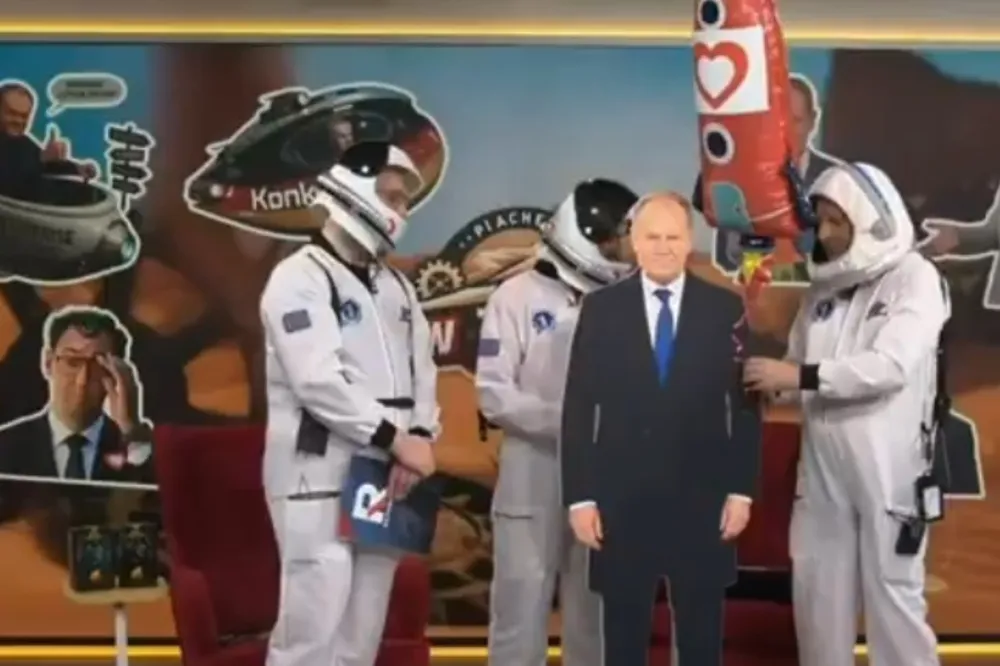 "Skończona farsa, Donek na Marsa". TV Republika wystrzeliła Tuska w kosmos [WIDEO]