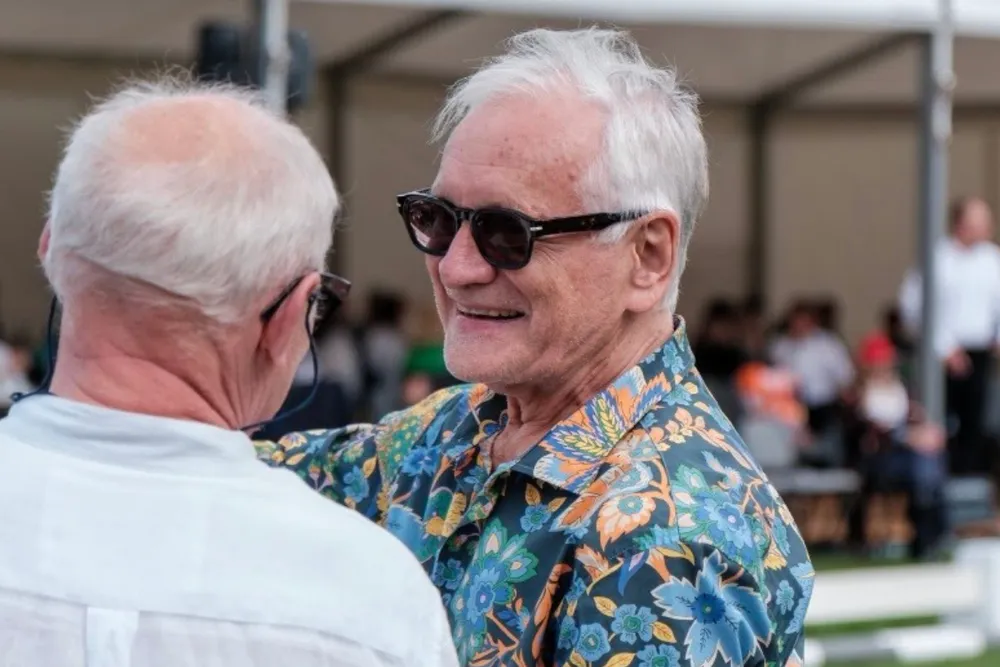 Elity bawiły się w „polskim Ascot”. Seweryn tłumaczy się z hymnu