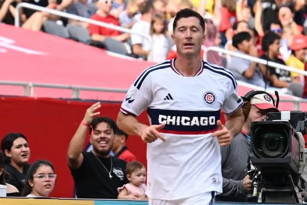 Lewandowski nie strzelił ani jednego gola. Kibice wściekli: „Zabierzcie go z mojej drużyny”