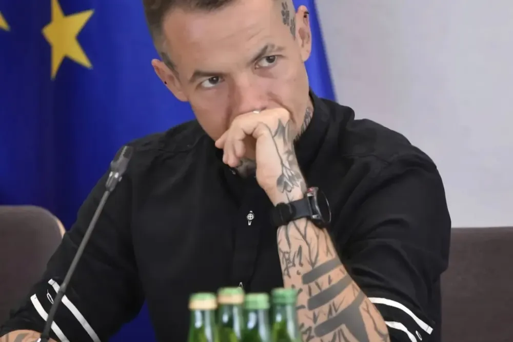 Kompromitacja w TVP. Nawet liberalny poseł nie wytrzymał i zmieszał ich z błotem