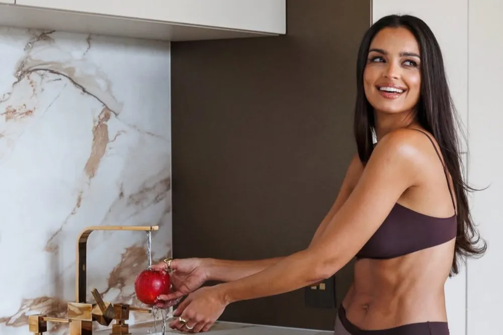 Klaudia El Dursi pręży się w bieliźnie. Forma po ciąży robi wrażenie! ZDJĘCIA
