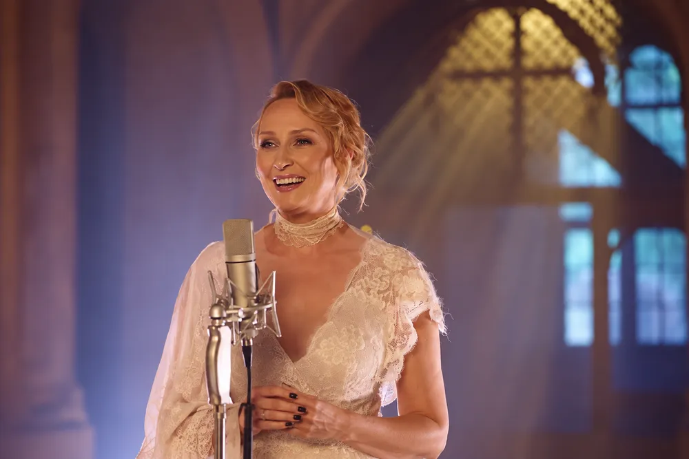 Anita Lipnicka wróciła do przeboju sprzed 30 lat. Fani nie kryją wzruszenia [WIDEO]