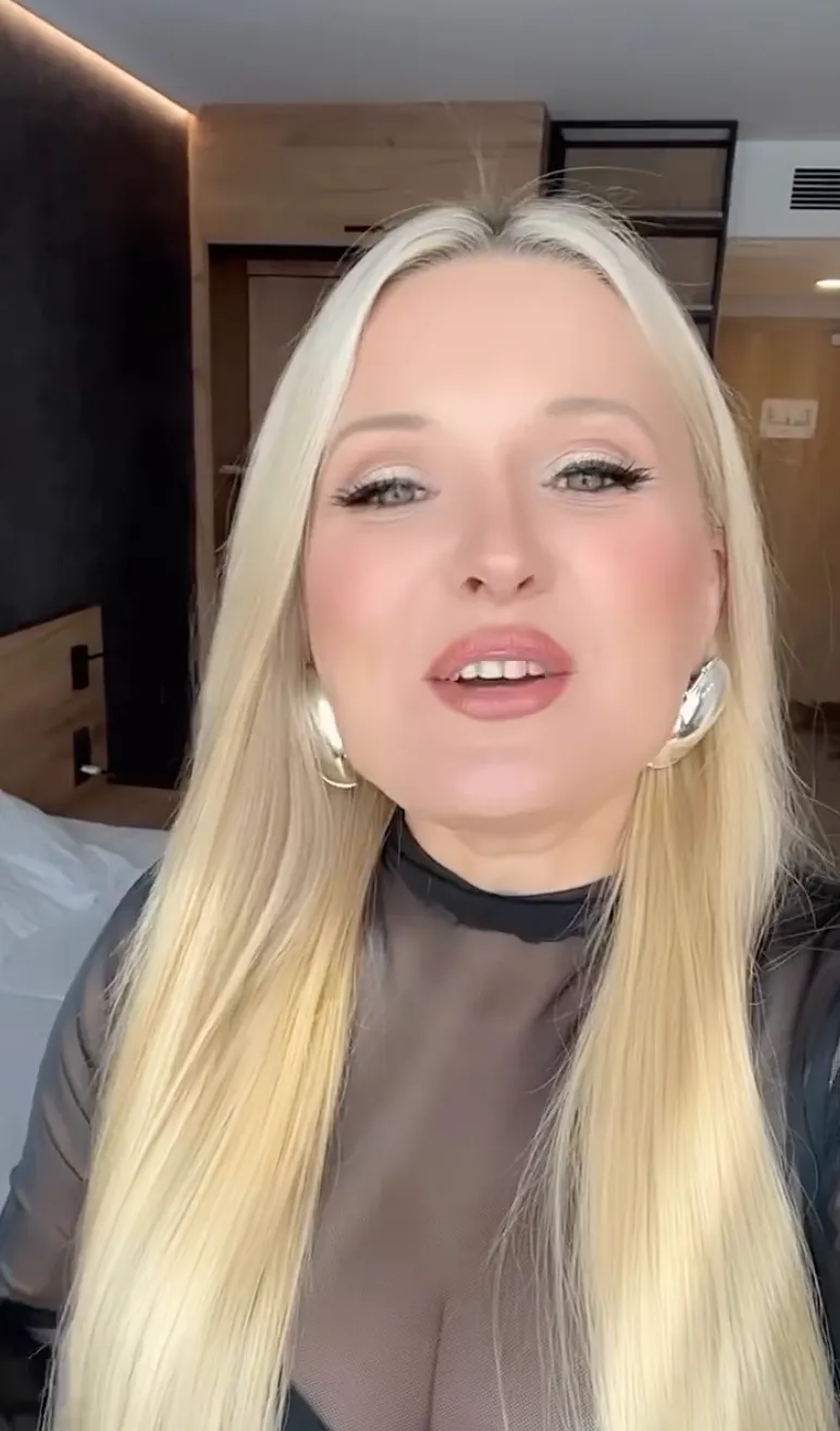 Gosia Andrzejewicz