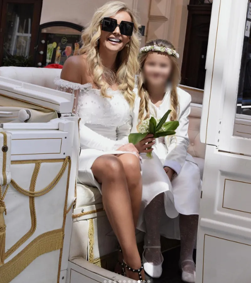 Monika  Chwajoł z córką