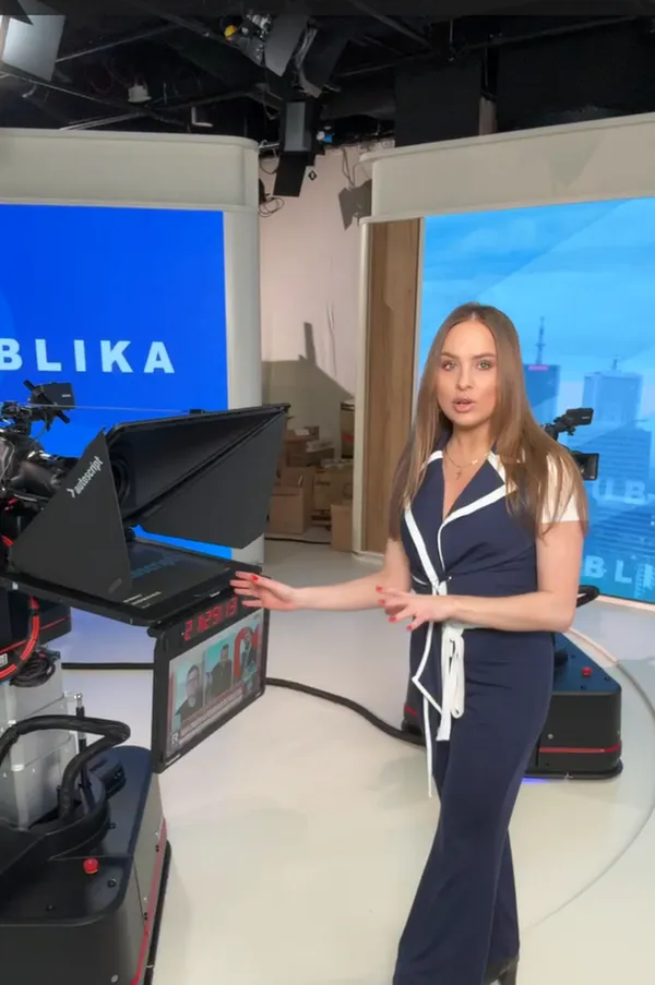 Aleksandra Gołda w nowym studio Telewizji Republika