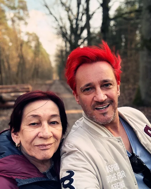 Michał Wiśniewski z mamą Grażyną