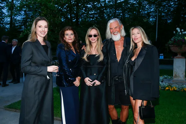 Iwona Büchner, Joanna Przetakiewicz, Robert Kupisz, Ewa Chodakowska