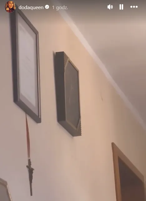 Dyplom Mensy i krzyż
