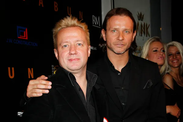 Robert Leszczyński, Radosław Majdan