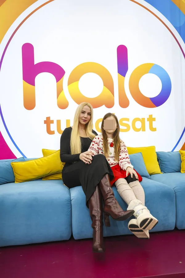 Marianna Schreiber zaciągnęła córkę Patrycję do "Halo tu Polsat". Zobacz następne zdjęcie