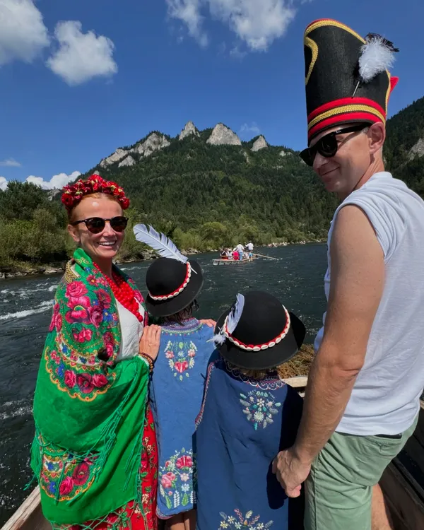 Zielińska z dziećmi i mężem