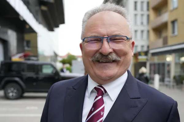 Marek Jakubiak
