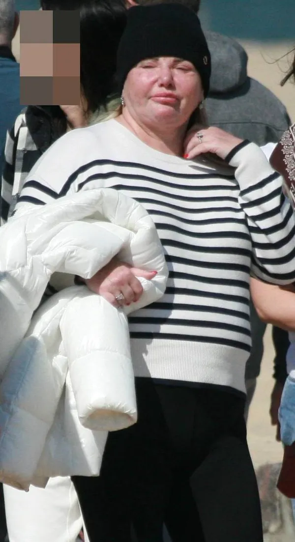 Katarzyna Niezgoda z odmienioną twarzą wypoczywa w Sopocie z mężem i przyjaciółmi. Zobacz następne zdjęcie