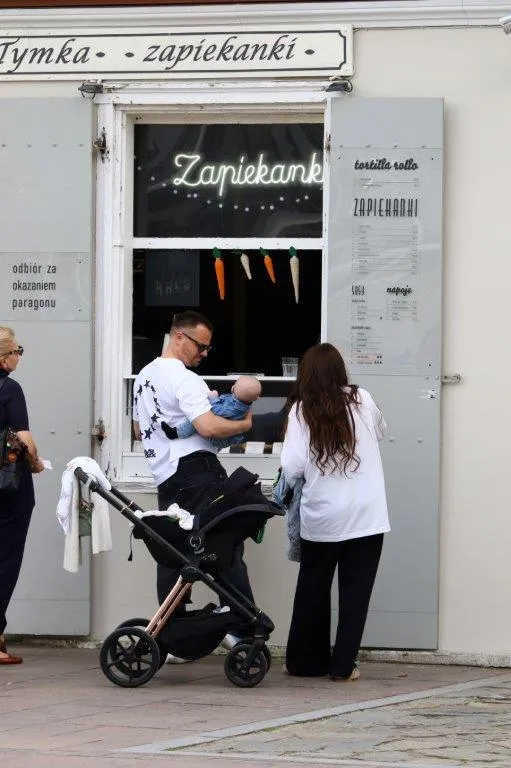 Cała trójka na zapiekankach
