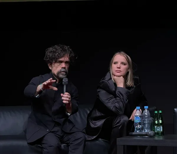 Peter Dinklage i Joanna Kulig