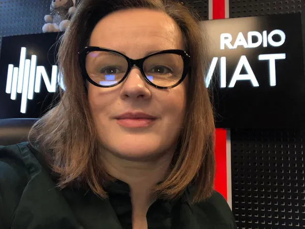Joanna Kołaczkowska/Kabaret Hrabi