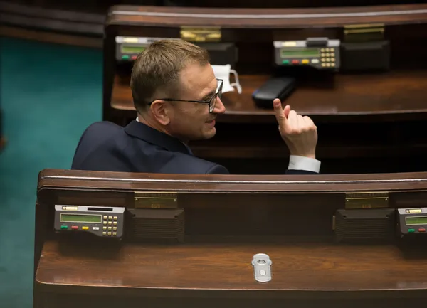 Popychanie, wyzwiska i opiłowywanie katolików. Oto wybryki Sławomira Nitrasa na przestrzeni lat. WIDEO