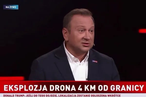 Poseł Lewicy pokonał Einsteina! Trela: F-35 leciały nad Łodzią z prędkością światła