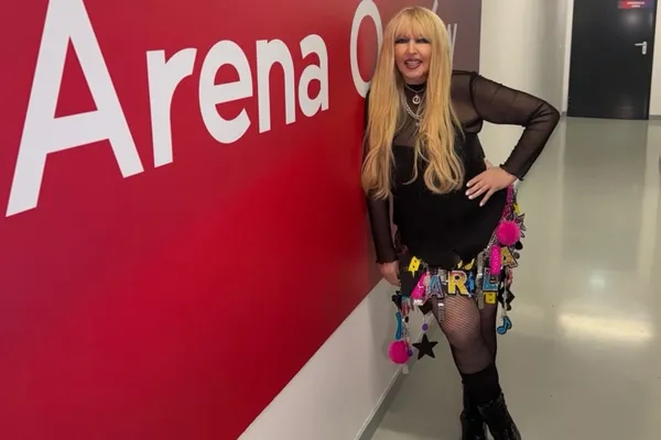 Maryla Rodowicz zagrała koncert w kusej mini. „W drodze na scenę połowa odpadła”