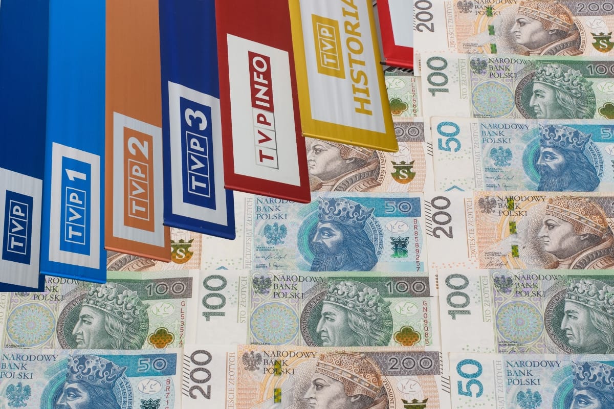 Rząd przepycha kolejną skandaliczną umowę z TVP! Ponad 5 "baniek" za 2 minuty