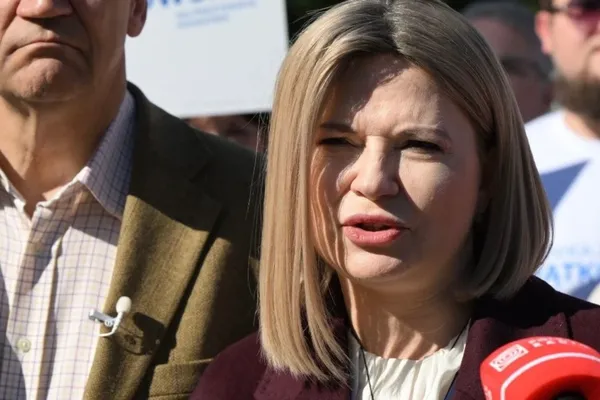 (nie)Wszystkie twarze Moniki Piątkowskiej. Była już prawie wszędzie, teraz chce rządzić Krakowem